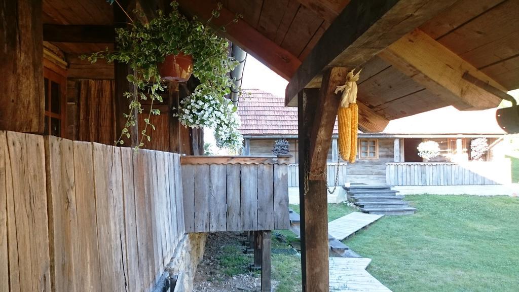 Rustic Home Mia Duga Resa Szoba fotó