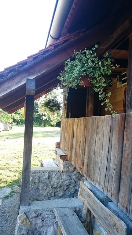 Rustic Home Mia Duga Resa Szoba fotó