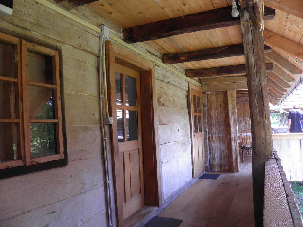 Rustic Home Mia Duga Resa Szoba fotó
